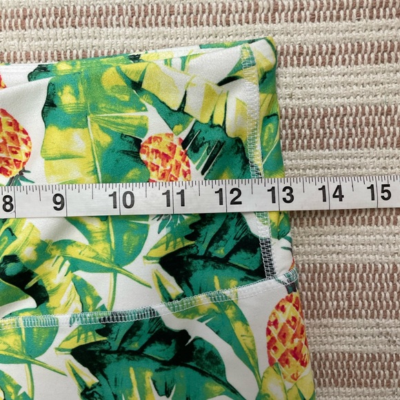 | WildFox | pineapple leggings. Size M. - Picture 7 of 9